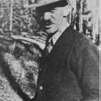 E.Martin Hennings